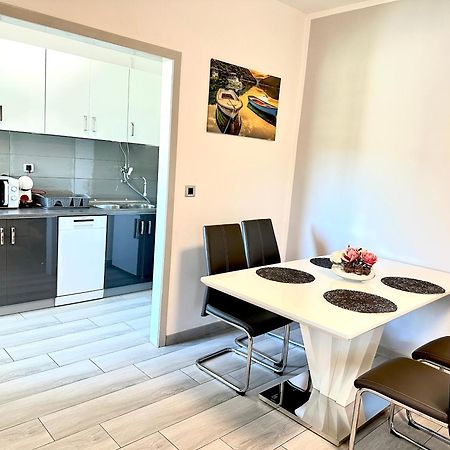 Apartman Rocan Vrsar Exterior foto